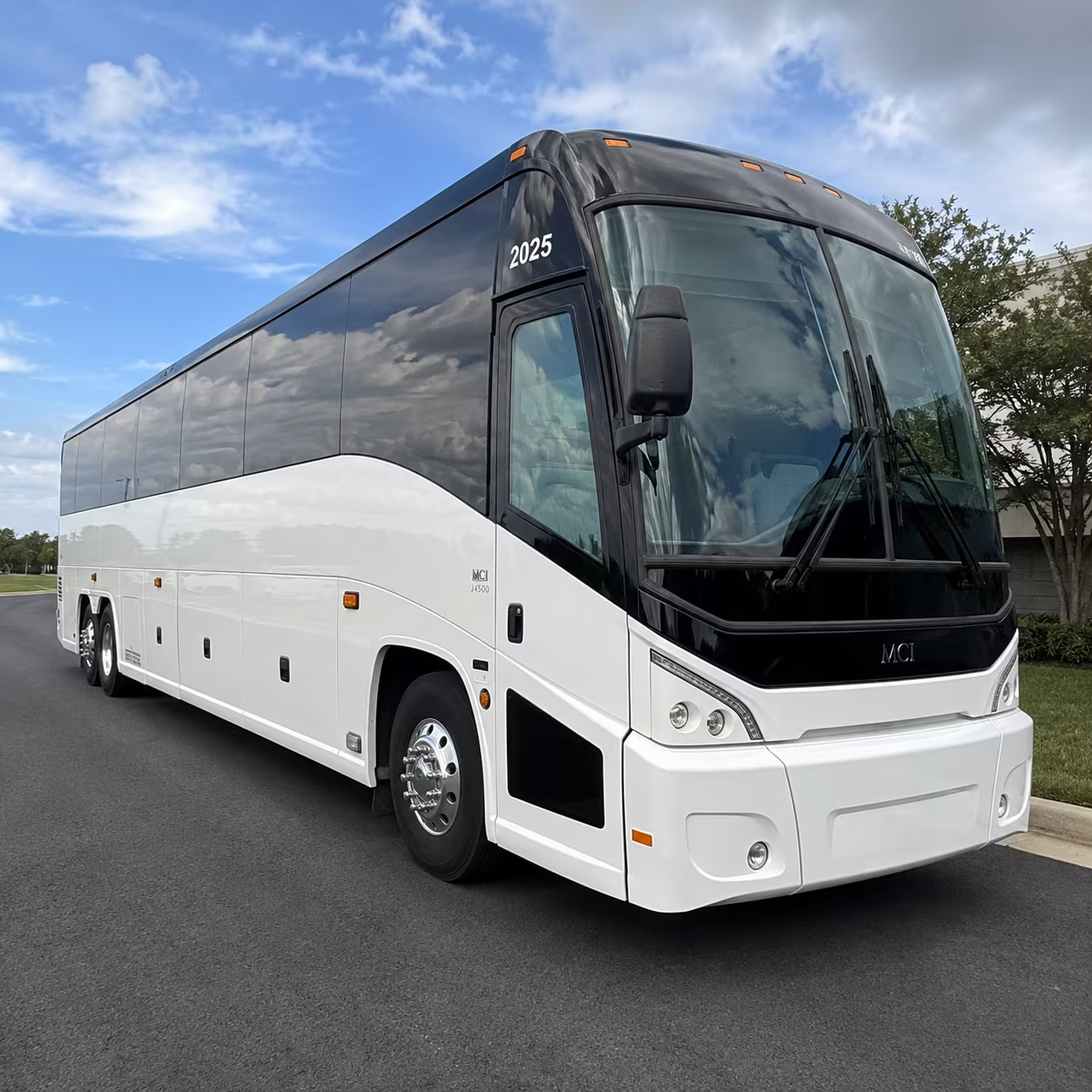 booking corporate and convention shuttles between edmond and oklahoma city