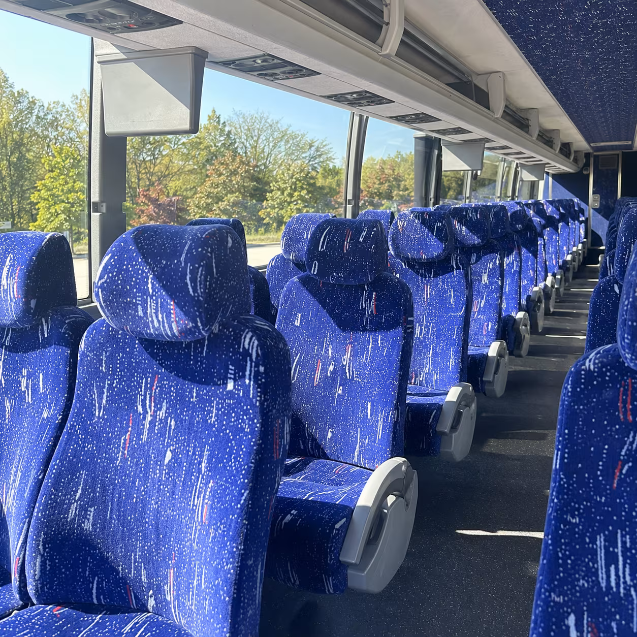 edmond to tulsa charter bus rentals on the turner turnpike