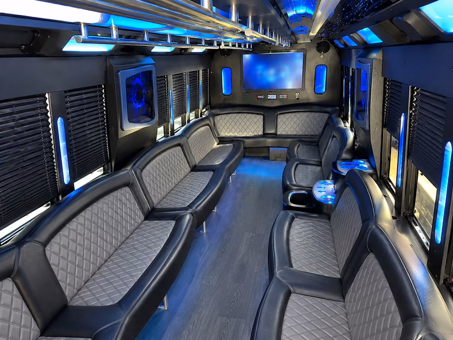 prom party buses with the amenities your group actually wants
